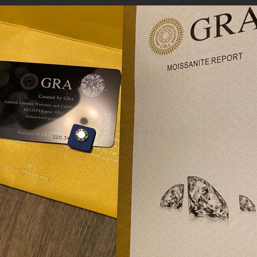 Grown moissanite stone diamond 2carat 8mm IJ Color